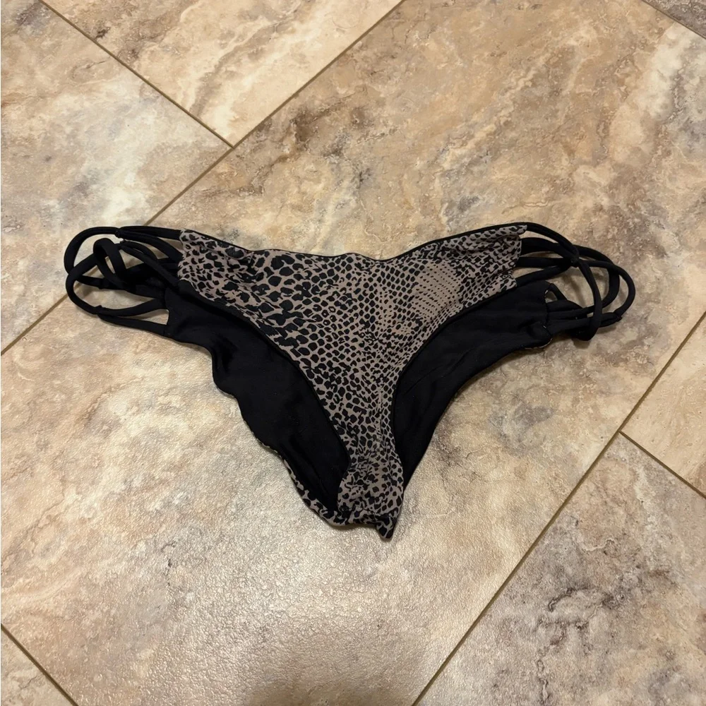 Acacia Swimwear Vintage Black La Rivera Bottoms Strappy Small - Picture 5 of 8